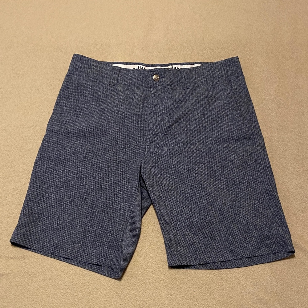 Callaway Golf Shorts. Men's size 32".